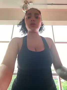 Mariecurl online show from 01.23.25