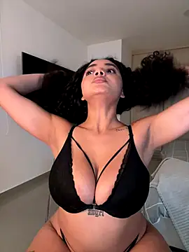 Mariecurl online show from 09.13.25