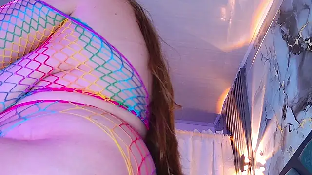 Snapshot of NathaxaLeans chatting on 10.05.25 NathaxaLeans online show from 10.05.25