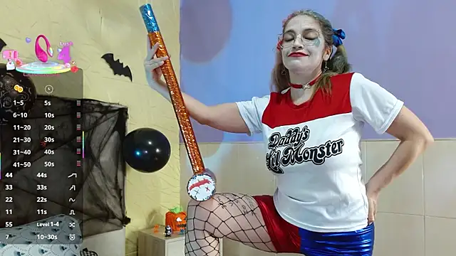 Esmeralda oikos online show from 10.31.25