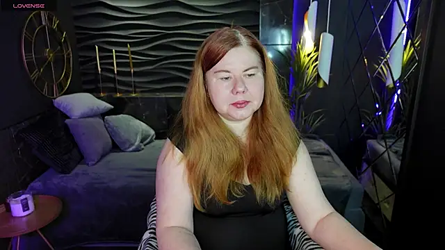 Snapshot of Mrs_Emilia chatting on 12.15.24 Mrs Emilia online show from 12.15.24