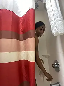 Snapshot of SlimBeenBadd1981 chatting on 01.26.25 SlimBeenBadd1981 online show from 01.26.25