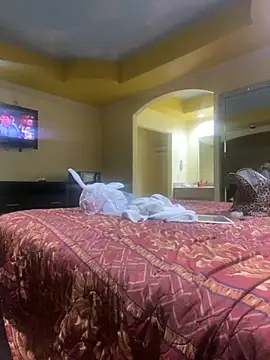 Snapshot of SlimBeenBadd1981 chatting on 02.27.25 SlimBeenBadd1981 online show from 02.27.25