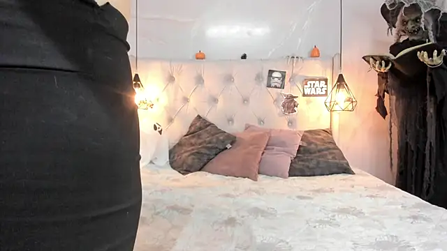 SakuraLee  online show from 10.29.25