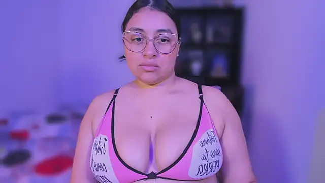 Snapshot of Soysofiarodrigu chatting on 03.09.25 Soysofiarodrigu online show from 03.09.25