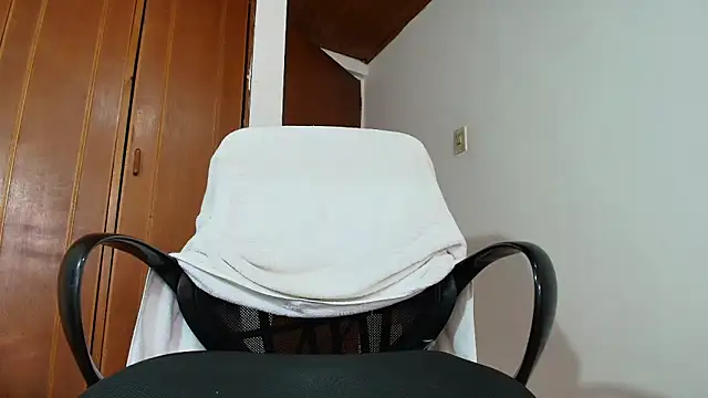 sam her online show from 04.10.26