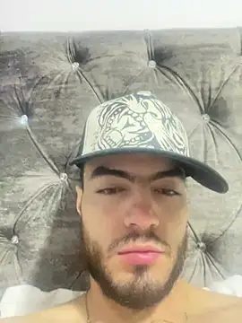 Snapshot of Paulwolf69 chatting on 02.15.25 Paulwolf69 online show from 02.15.25