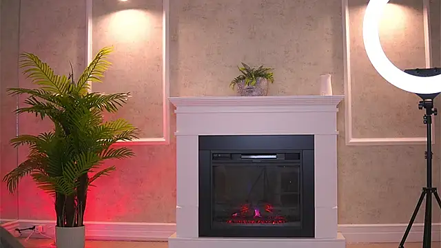 Abbela White online show from 12.20.25