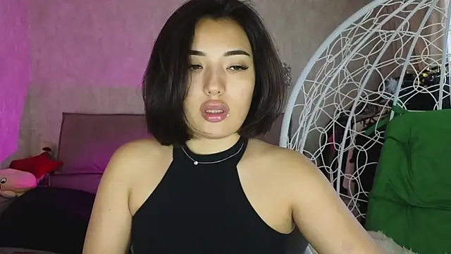 lily  foster online show from 10.23.25