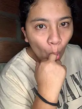 Snapshot of moncerrat_luna chatting on 01.21.25 moncerrat luna online show from 01.21.25