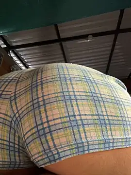 Snapshot of moncerrat_luna chatting on 01.21.25 moncerrat luna online show from 01.21.25