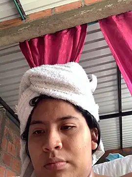 Snapshot of moncerrat_luna chatting on 03.20.25 moncerrat luna online show from 03.20.25