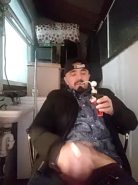 Snapshot of erbod_Johnny chatting on 11.10.25 erbod Johnny online show from 11.10.25