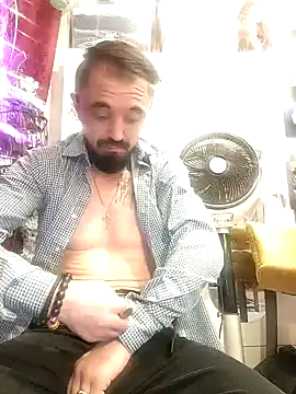 erbod Johnny online show from 12.23.25