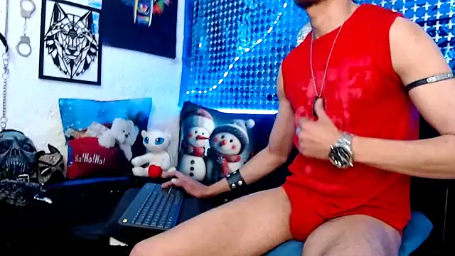 Snapshot of Mensecret69 chatting on 12.16.24 Mensecret69 online show from 12.16.24