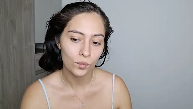 Sophie  Foxxx online show from 02.14.25