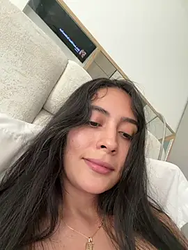 Sophie  Foxxx online show from 12.13.25