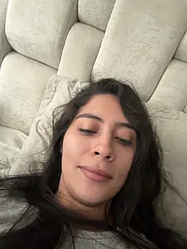 Sophie  Foxxx online show from 12.15.25