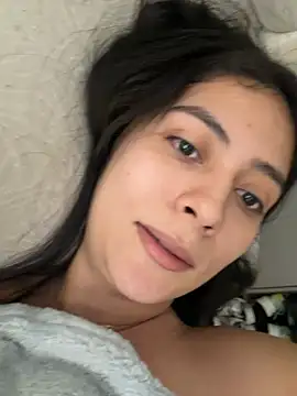 Snapshot of Sophie__Foxxx chatting on 04.19.26 Sophie Foxxx online show from 04.19.26