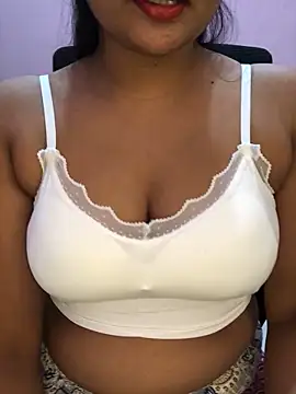 Rose Olivia online show from 11.29.25