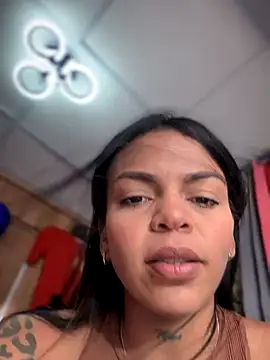 Snapshot of Charly_ chatting on 10.04.25 Charly online show from 10.04.25