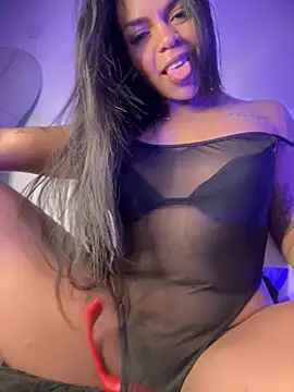 Snapshot of Charly_ chatting on 10.12.25 Charly online show from 10.12.25