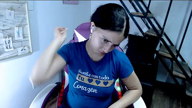 samantha baby  online show from 09.24.25