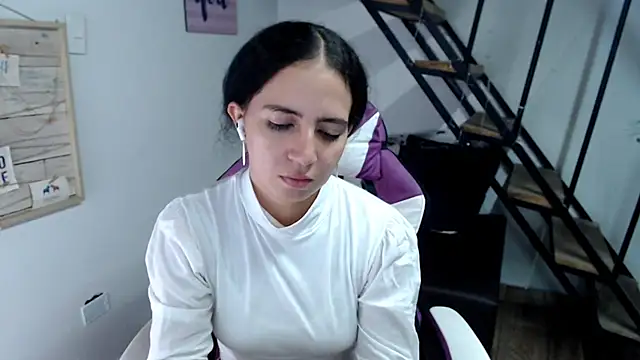 samantha baby  online show from 11.08.25