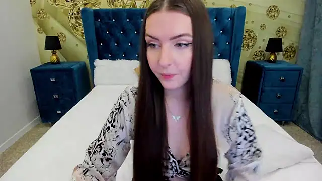 Snapshot of Katrina_Minchels chatting on 12.25.24 Katrina Minchels online show from 12.25.24