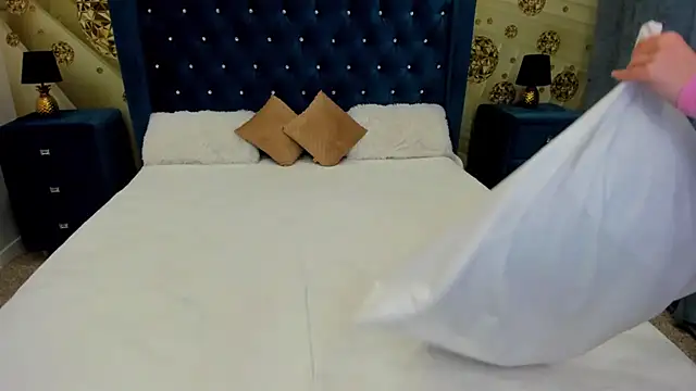 Snapshot of Katrina_Minchels chatting on 02.08.25 Katrina Minchels online show from 02.08.25