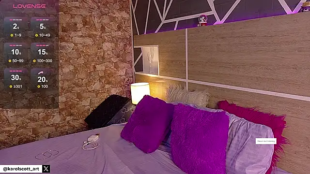 KAROL-SCOTT online show from 12.04.25