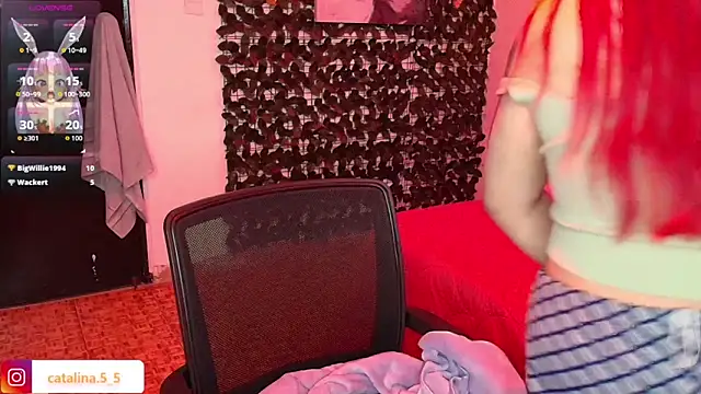 Snapshot of Kata_Bigboobs chatting on 10.13.25 Kata Bigboobs online show from 10.13.25