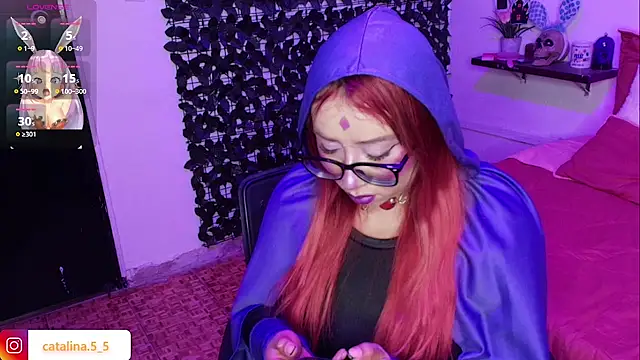 Snapshot of Kata_Bigboobs chatting on 10.29.25 Kata Bigboobs online show from 10.29.25