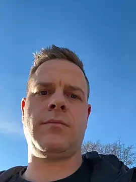 Danii0790 online show from 12.20.25