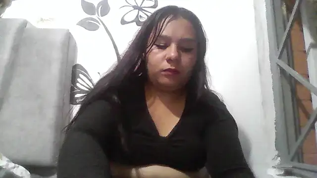 Snapshot of Charis_21 chatting on 04.25.26 Charis 21 online show from 04.25.26