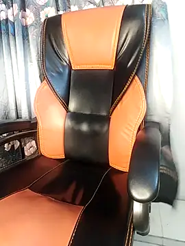 Jenifar- online show from 04.21.26