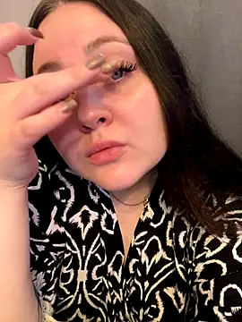 ihaveasecret  online show from 10.09.25