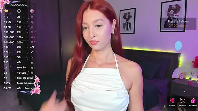 Snapshot of EleanorePeach chatting on 09.10.25 EleanorePeach online show from 09.10.25