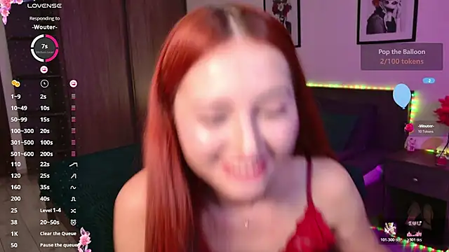 EleanorePeach online show from 11.26.25