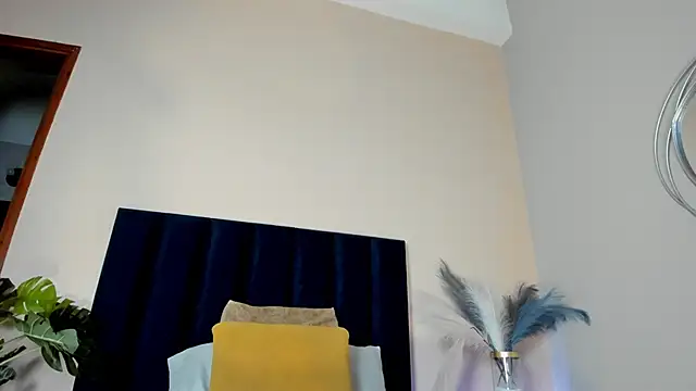 NoraDasilva online show from 11.13.25