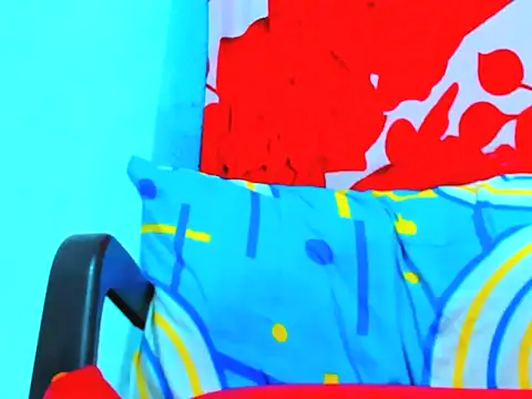 Snapshot of ebony_cristal1 chatting on 10.10.25 ebony cristal1 online show from 10.10.25