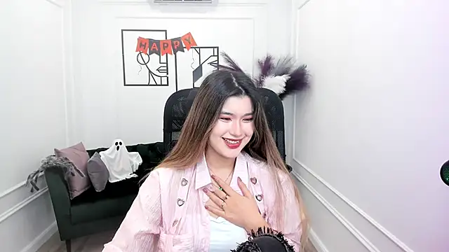 AnneTLi online show from 10.24.25