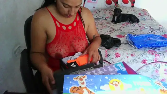 almaswan1 online show from 12.23.24