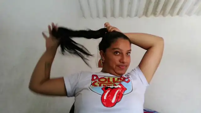 almaswan1 online show from 01.13.25