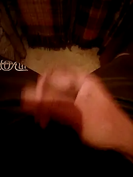 Snapshot of lukis1991 chatting on 10.10.25 lukis1991 online show from 10.10.25