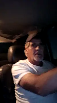 Snapshot of TTolbert chatting on 12.16.24 TTolbert online show from 12.16.24