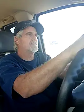 Snapshot of TTolbert chatting on 01.24.25 TTolbert online show from 01.24.25