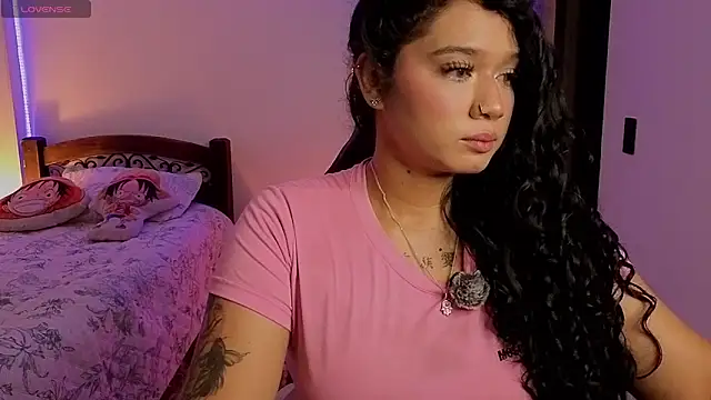 Snapshot of alexxandra_ferri_ chatting on 05.29.26 alexxandra ferri online show from 05.29.26