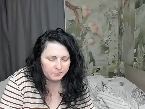 Lillian2 online show from 03.27.26