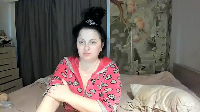 Snapshot of Lillian2 chatting on 07.09.26 Lillian2 online show from 07.09.26